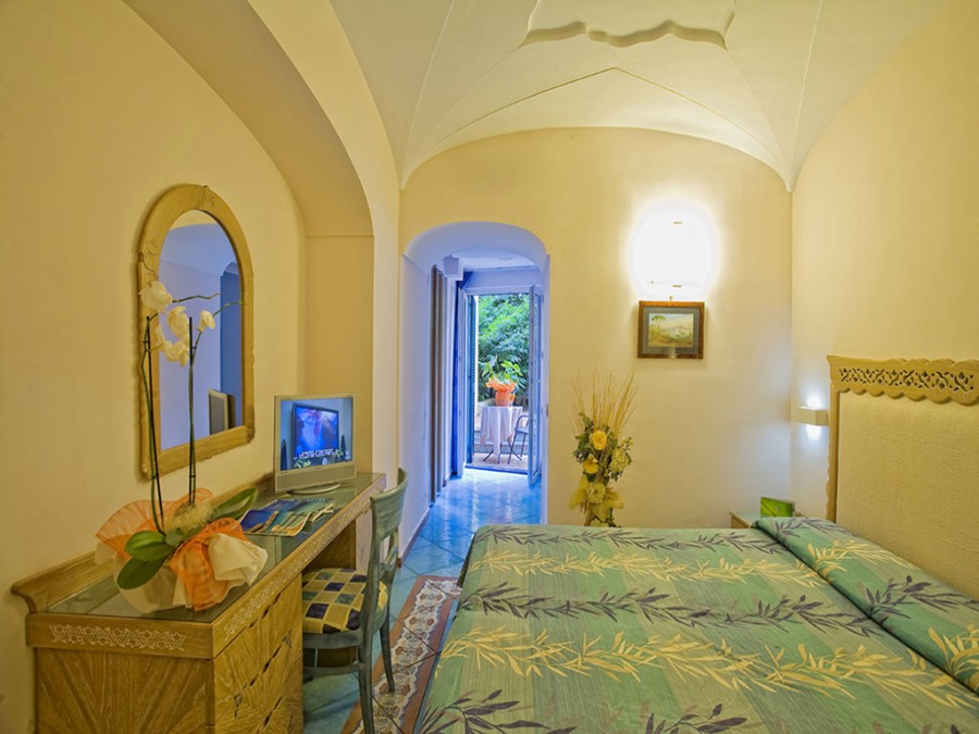 Hotel Isolaverde 4 stelle Offerta Giugno Ischia tra Piscine, Terme, Benessere e Soggiorno Lastminute